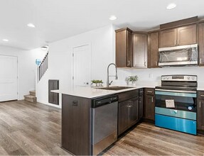 182 Northridge Terrace in Medford, OR - Building Photo - Building Photo