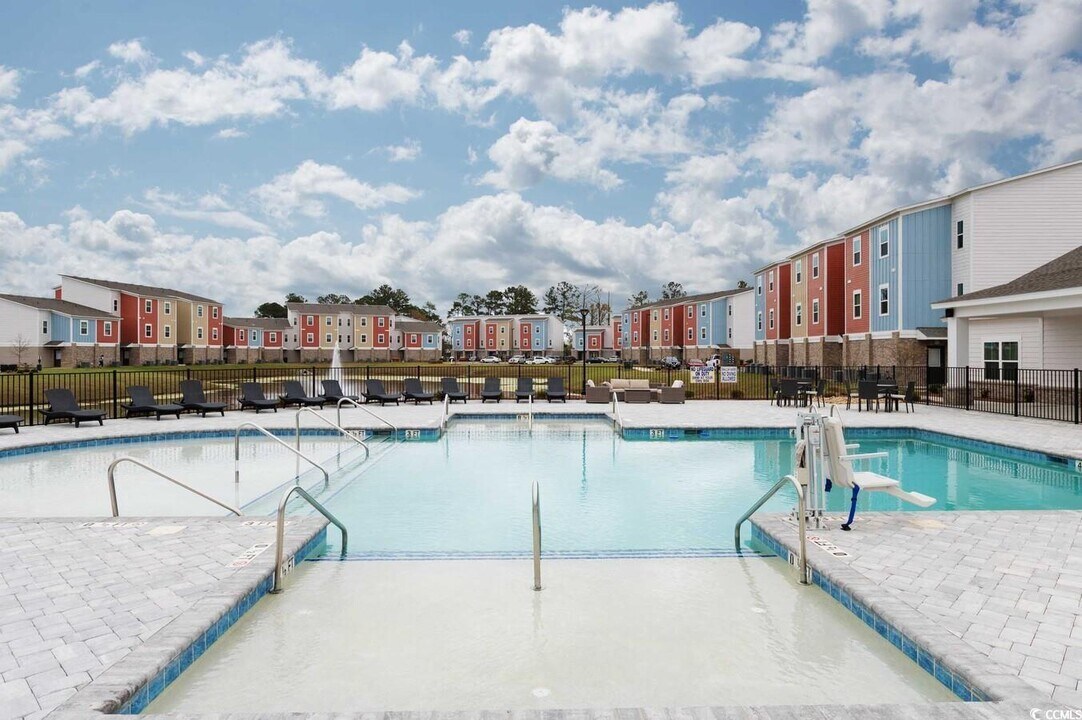 300 Bellamy Ave in Conway, SC - Building Photo