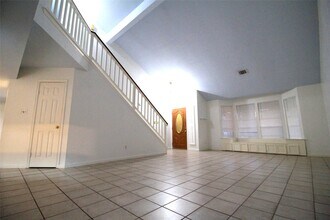 15614 Barbarossa Dr in Houston, TX - Building Photo - Building Photo
