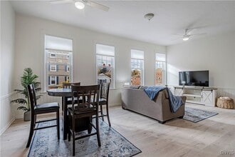 16 College St in Clinton, NY - Building Photo - Building Photo