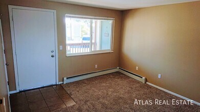 910 Bishop Ct in Castle Rock, CO - Building Photo - Building Photo