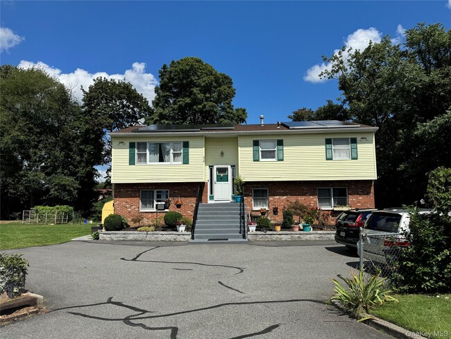 property at 34 Orchard St