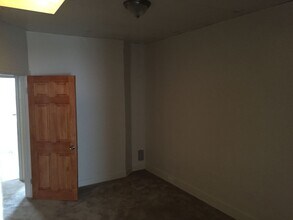 2449 Druid Hill Ave in Baltimore, MD - Building Photo - Building Photo