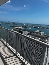 1750 N Bayshore Dr in Miami, FL - Building Photo - Building Photo