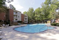 Building Photo - W Flats Apartments in Charlotte, North Carolina