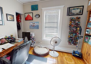 8 Chapman Pl, Unit 2 in Cambridge, MA - Foto de edificio - Building Photo
