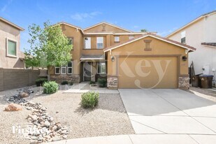 837 E Cierra Cir in San Tan Valley, AZ - Building Photo
