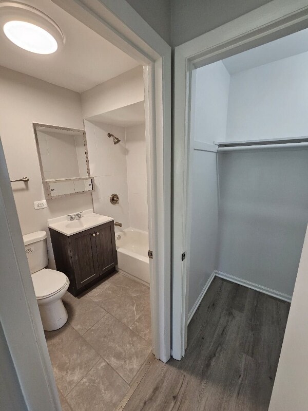 5020 Church St in Skokie, IL - Building Photo - Building Photo
