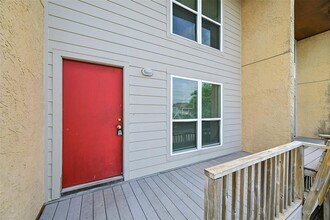 1817 Biovu Dr in Galveston, TX - Building Photo - Building Photo