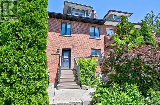 property at 4 Stonehouse Crescent