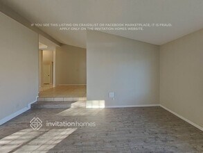 111 Gainsway W Dr in Henderson, NV - Foto de edificio - Building Photo