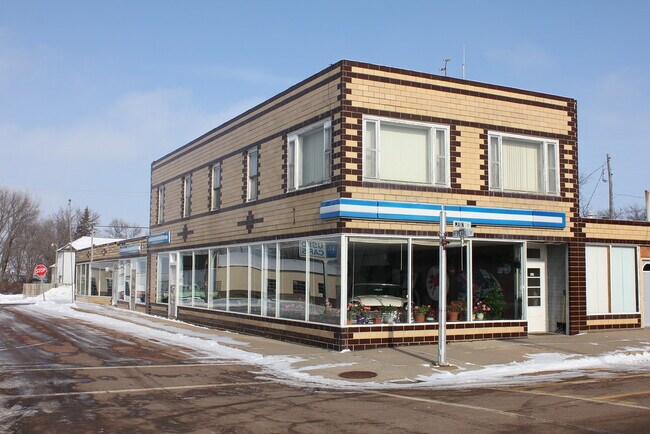 201 Main St, Unit Showroom South