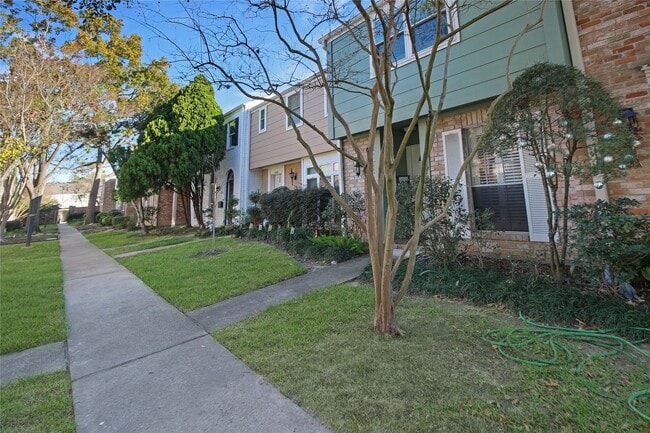 property at 14466 Misty Meadow Ln