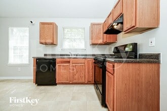 4561 Osprey Ln in Decatur, GA - Building Photo - Building Photo
