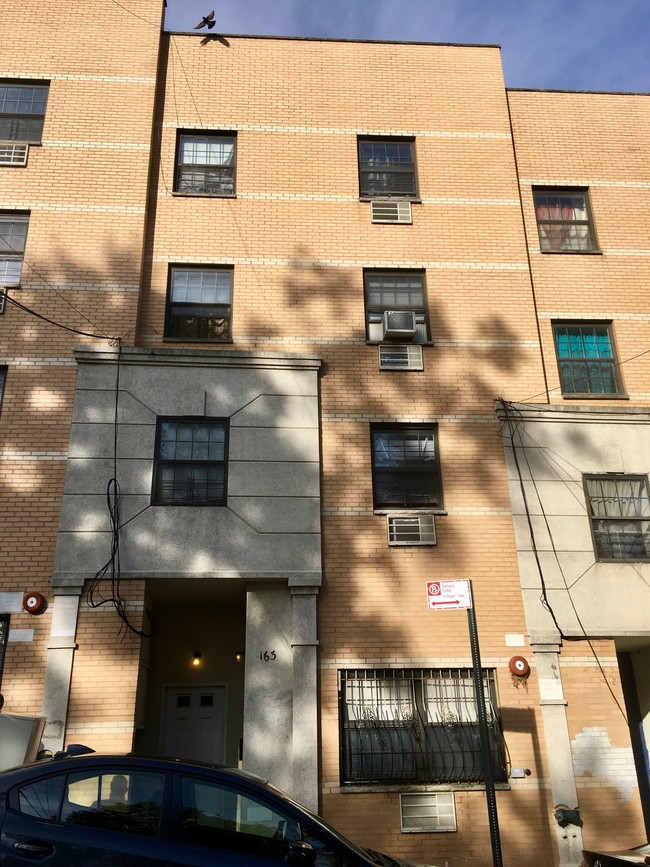 163 W 161st St in Bronx, NY - Building Photo - Building Photo