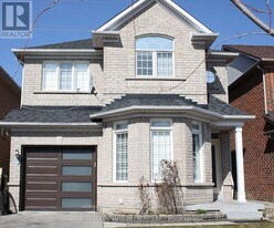 76 Pogonia St in Toronto, ON - Building Photo