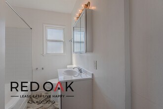 8733.5 Belford Ave in Los Angeles, CA - Building Photo - Building Photo