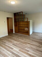 227 S Burrowes St, Unit 1 in State College, PA - Foto de edificio - Building Photo