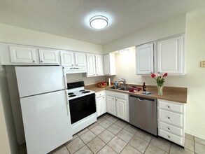 4570 S 200 E in Murray, UT - Building Photo - Building Photo