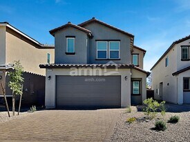 5836 Fly Fisher St in Las Vegas, NV - Building Photo