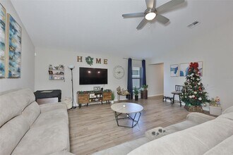 252 Cascara Ln in Auburndale, FL - Building Photo - Building Photo