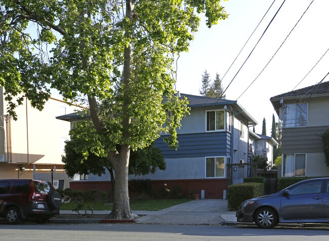 1828 Park Ave in San Jose, CA - Foto de edificio - Building Photo