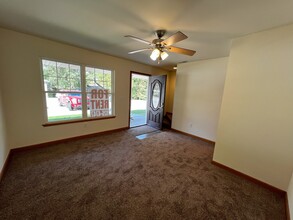 190 Rail Rd in Chesterton, IN - Foto de edificio - Building Photo