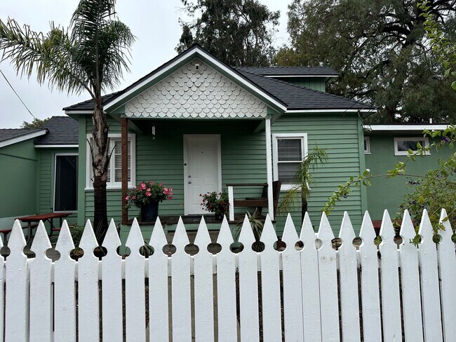 521 Funston Ave in San Luis Obispo, CA - Building Photo - Building Photo