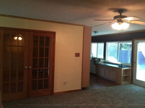 1617 Kingston Dr in Lewisville, TX - Building Photo - Building Photo