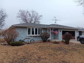 2413 N 28th St in Sheboygan, WI - Building Photo