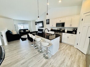 8691 Park Ave NE in Otsego, MN - Building Photo - Building Photo