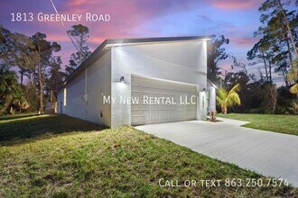 1813 Greenley Rd in North Port, FL - Building Photo - Building Photo