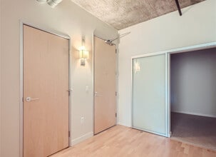 2229 Blake St, Unit 406 in Denver, CO - Building Photo - Building Photo