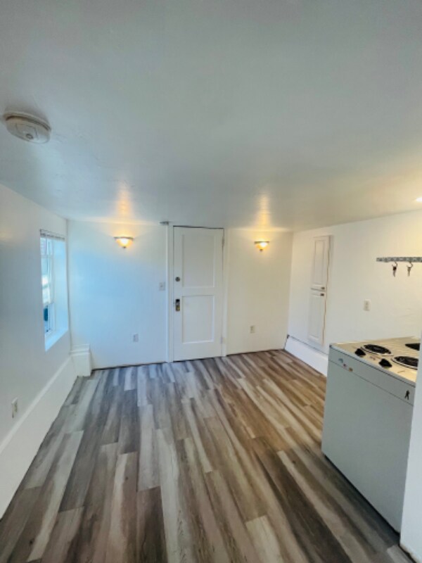 754 Slater St-Unit -B in Santa Rosa, CA - Building Photo - Building Photo