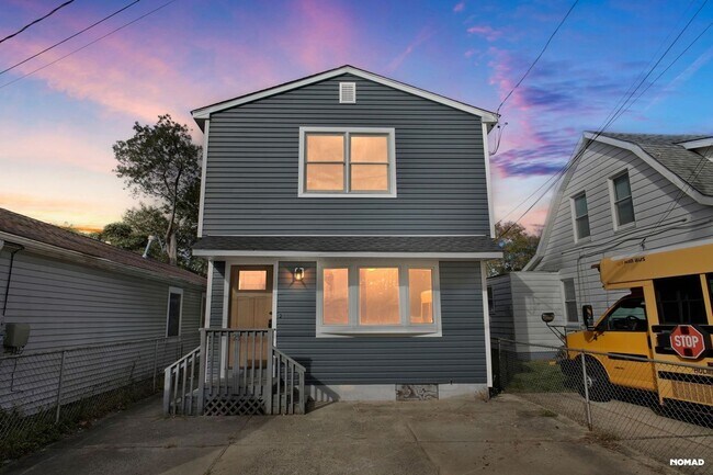 23 Euclid Ave in Keansburg, NJ - Building Photo - Building Photo
