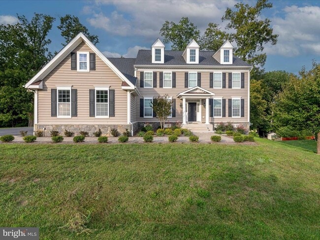 property at 171 Lackawanna Ln