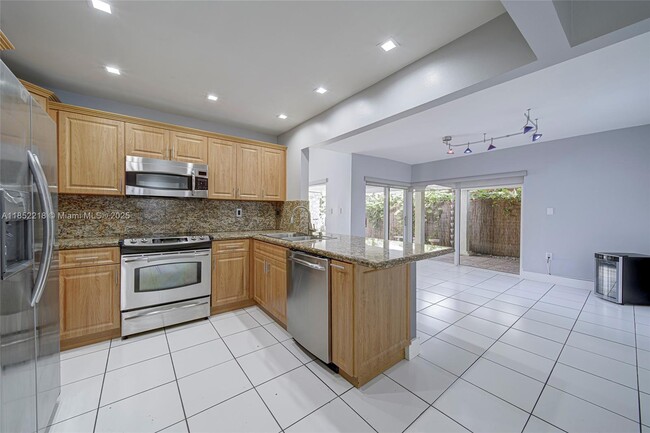 property at 621 SW 99th Pl