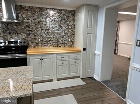 216 Stern Cove in Stafford, VA - Building Photo