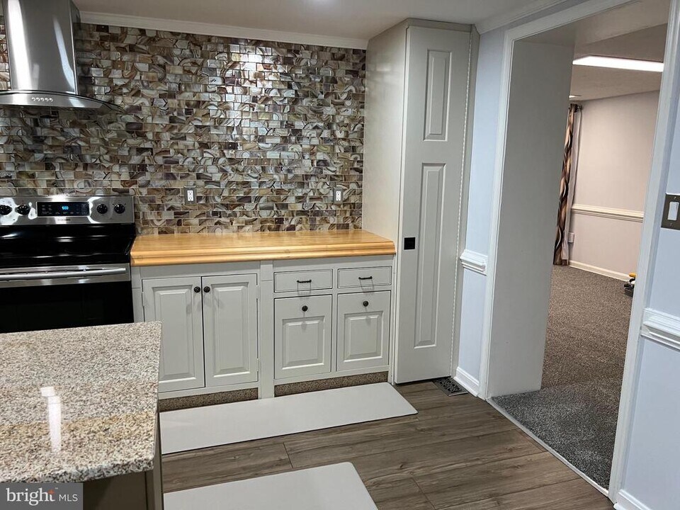 216 Stern Cove in Stafford, VA - Building Photo