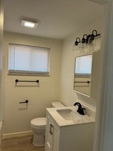 244 Clairmont Ave, Unit 2 in West View, PA - Building Photo - Building Photo