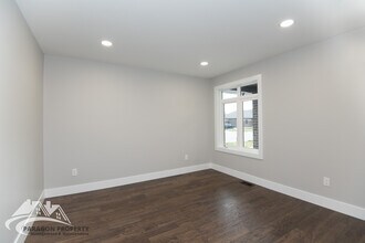 30 Bordeaux Pl in Chatham, ON - Building Photo - Building Photo