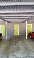 311 San Antonio Ave in Boerne, TX - Building Photo - Building Photo