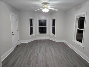 13 Snell St, Unit 13 Snell st in Brockton, MA - Building Photo - Building Photo