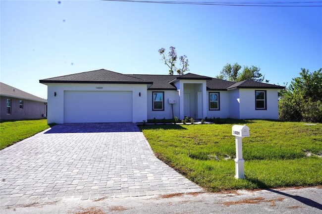 14009 Banos Ave in Port Charlotte, FL - Building Photo - Building Photo