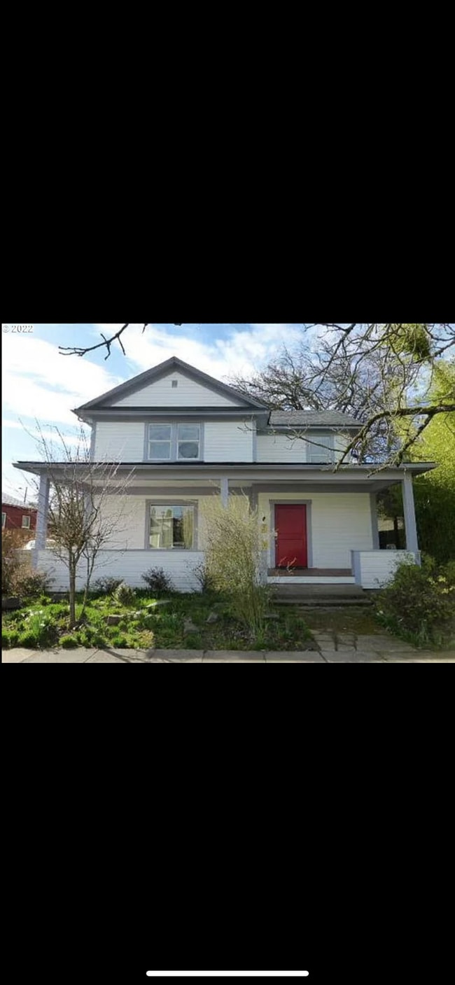 322 E 16th Ave, Unit B