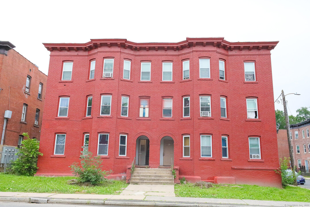 300 Garden St in Hartford, CT - Building Photo