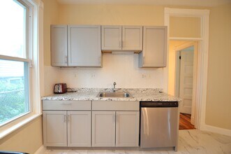 10 Bucknam St, Unit 1 in Boston, MA - Building Photo - Building Photo