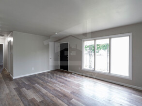 2902 Manlove Ave in Indianapolis, IN - Building Photo - Building Photo