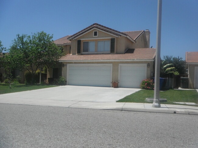 7621 Kelty Dr in Riverside, CA - Building Photo - Building Photo