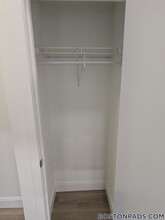 1079 Commonwealth Ave, Unit 313 in Boston, MA - Building Photo - Building Photo